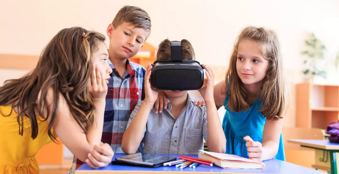 15 Examples of the Use of Metaverse in Education