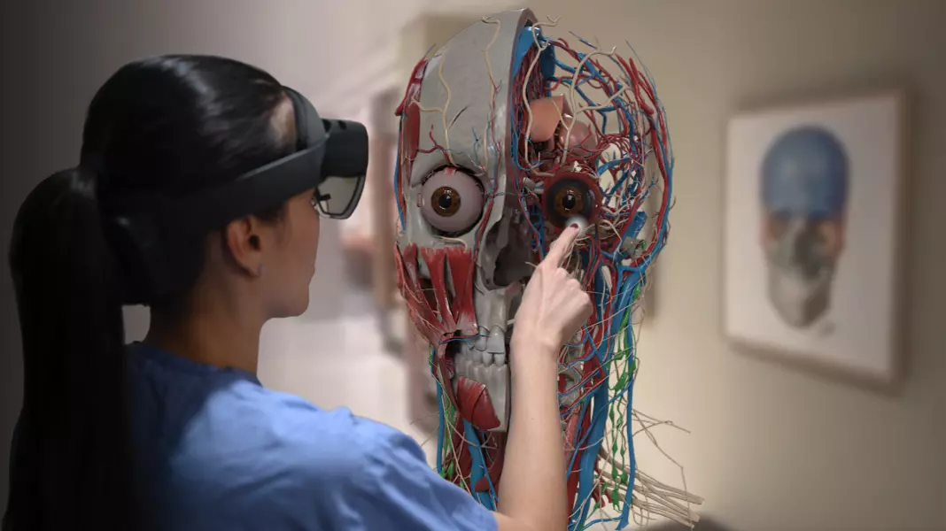 Microsoft HoloLens use case in health education